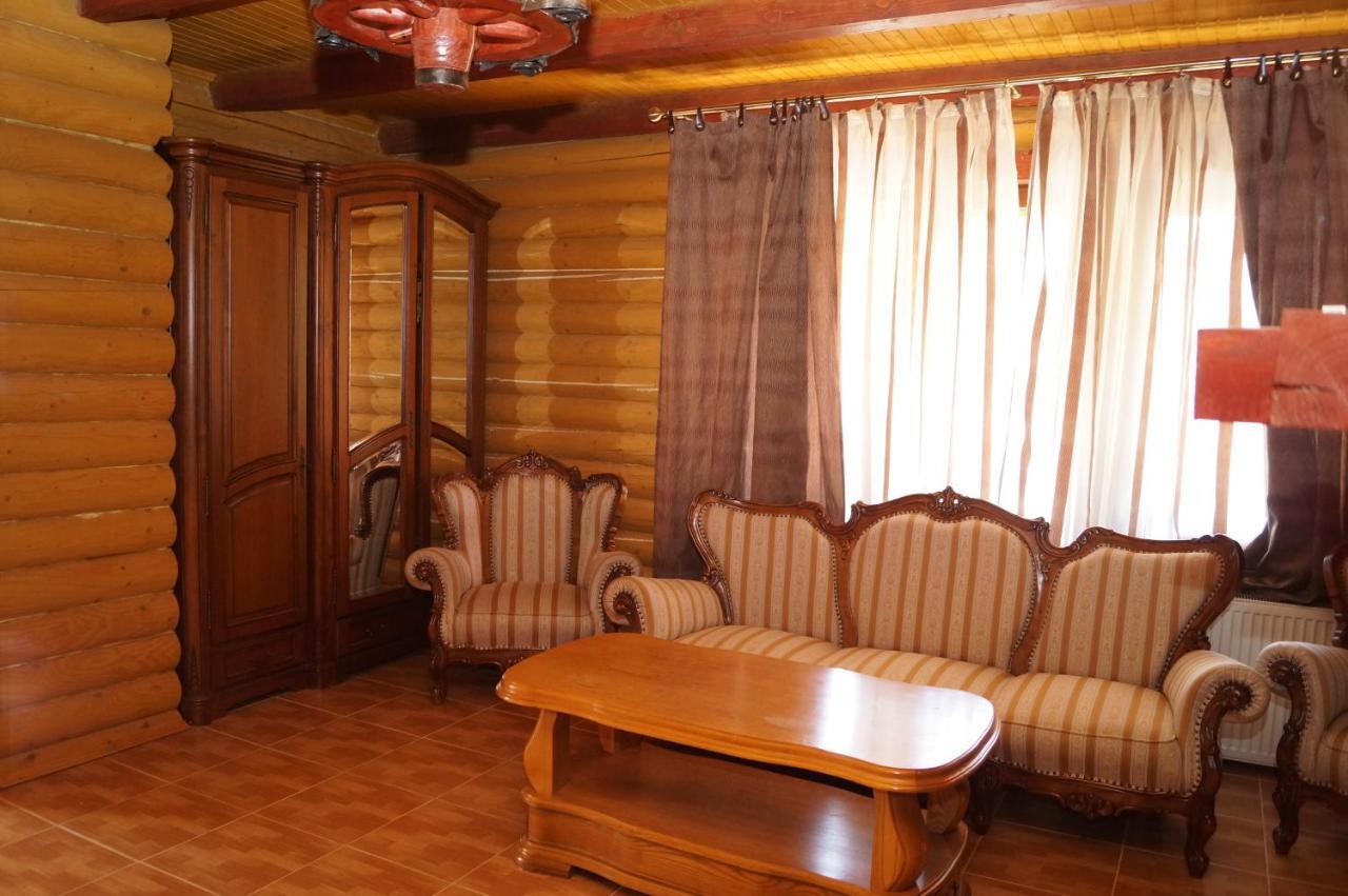 Hotel Норіс Myhowe Exterior foto